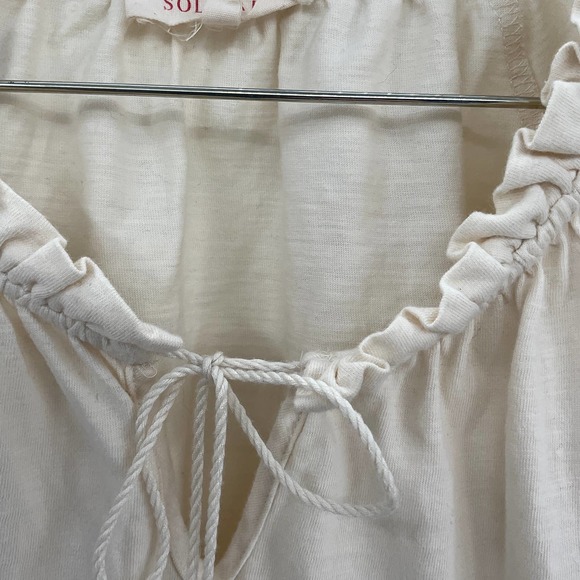 Solitaire Embrodered Blouse off white Medium - Picture 2 of 6